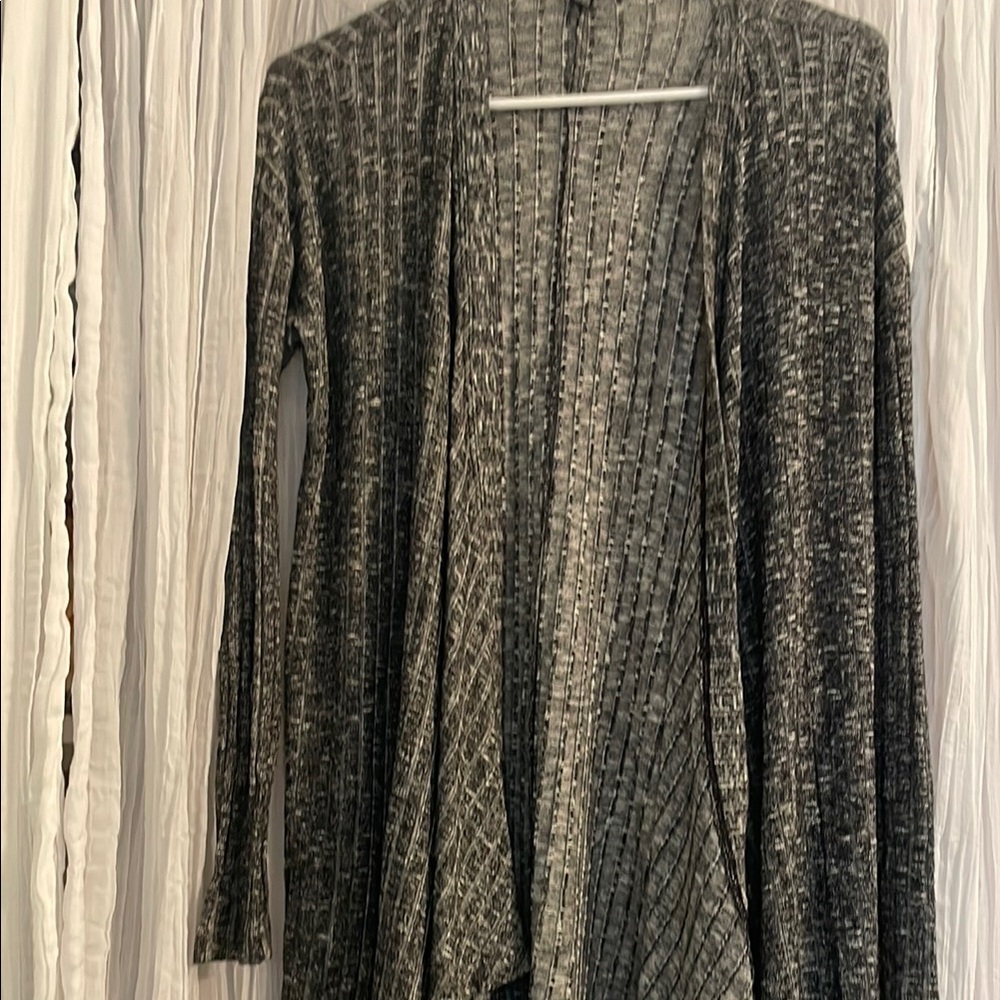 American Eagle Outfitters Gray Knit Cardigan